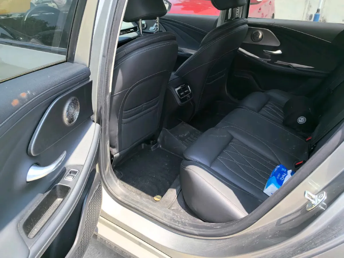 2023 Chery Arrizo 8 2.0T 254HP L4 7DCT,autocango,china used car exporter,china ev exporter,chinese used car exporter,chinese used ev exporter