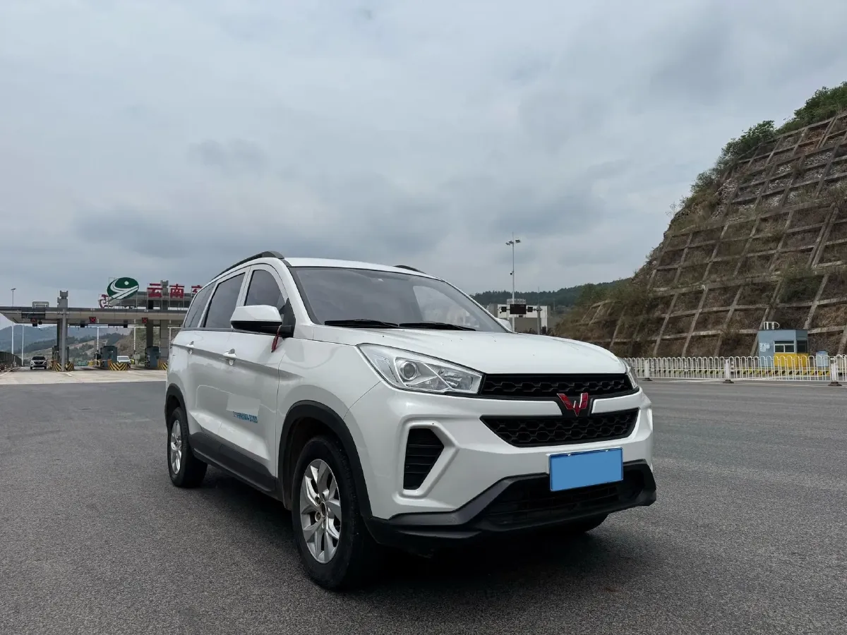 2018 Foton XiangLing M 1.2L 86HP L4 5MT,autocango,china used car exporter,china ev exporter,chinese used car exporter,chinese used ev exporter