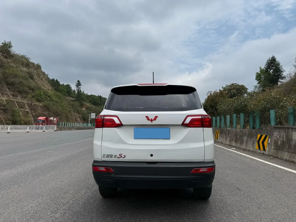 2018 Foton XiangLing M 1.2L 86HP L4 5MT,autocango,china used car exporter,china ev exporter,chinese used car exporter,chinese used ev exporter