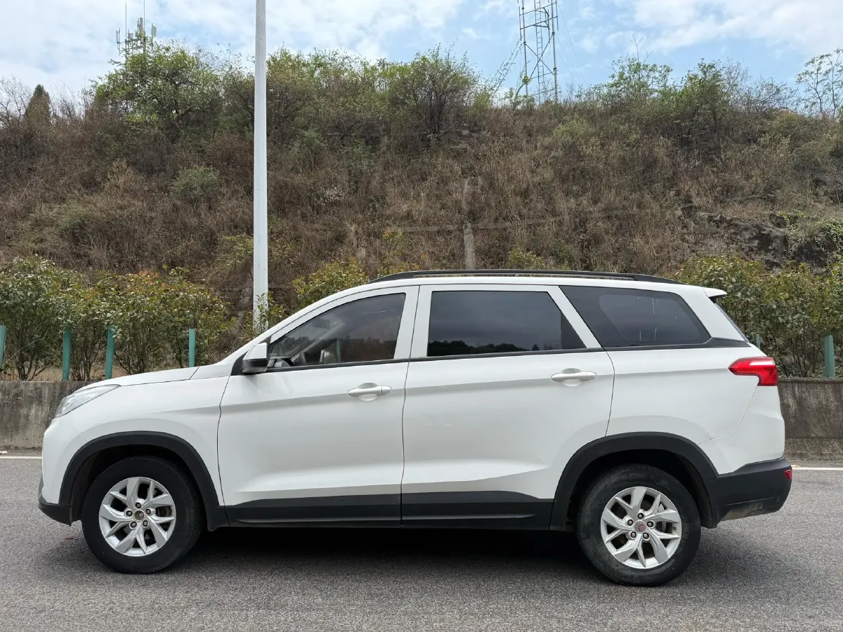 2018 Foton XiangLing M 1.2L 86HP L4 5MT,autocango,china used car exporter,china ev exporter,chinese used car exporter,chinese used ev exporter