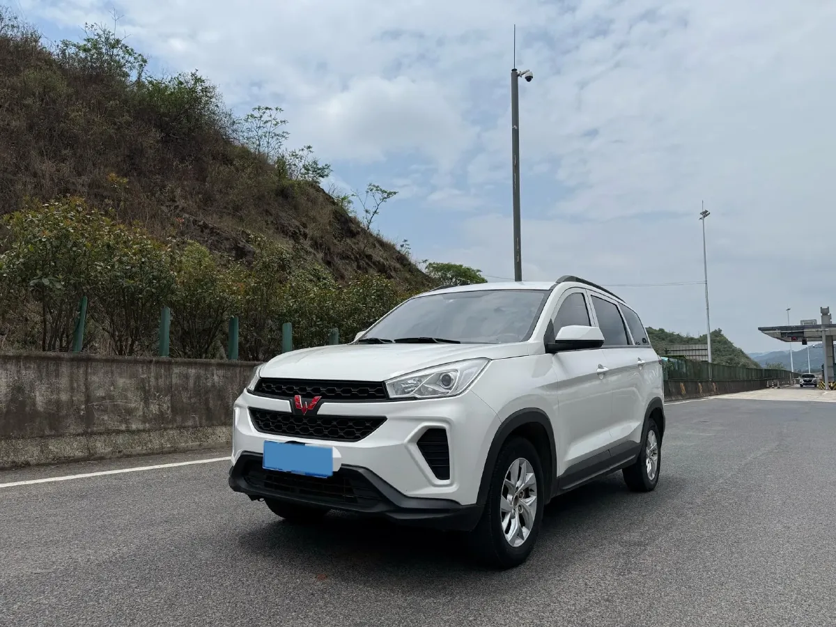 2018 Foton XiangLing M 1.2L 86HP L4 5MT,autocango,china used car exporter,china ev exporter,chinese used car exporter,chinese used ev exporter