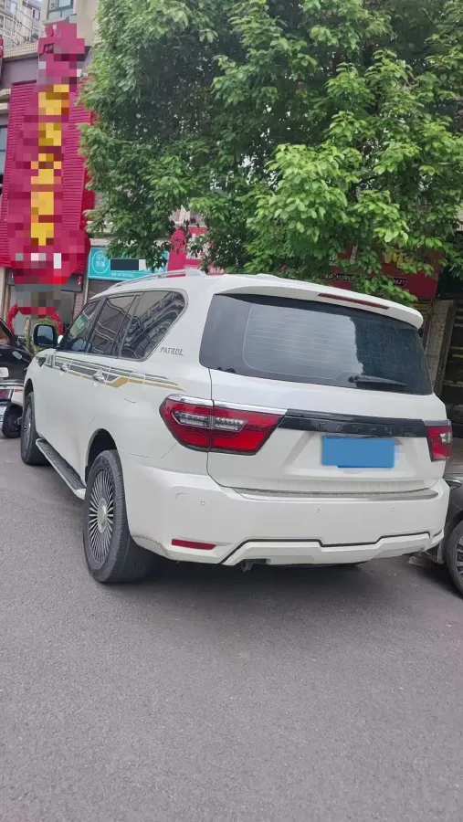 2018 Nissan Patrol 4.0L 279HP V6 7AT,autocango,china used car exporter,china ev exporter,chinese used car exporter,chinese used ev exporter