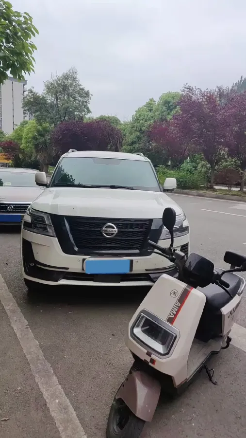 2018 Nissan Patrol 4.0L 279HP V6 7AT,autocango,china used car exporter,china ev exporter,chinese used car exporter,chinese used ev exporter