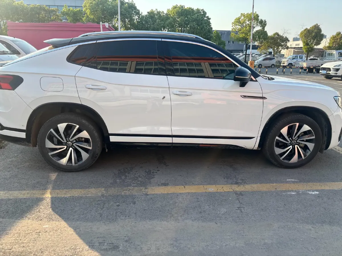2020 Volkswagen Tayron X 2.0T 186HP L4 7DCT,autocango,china used car exporter,china ev exporter,chinese used car exporter,chinese used ev exporter