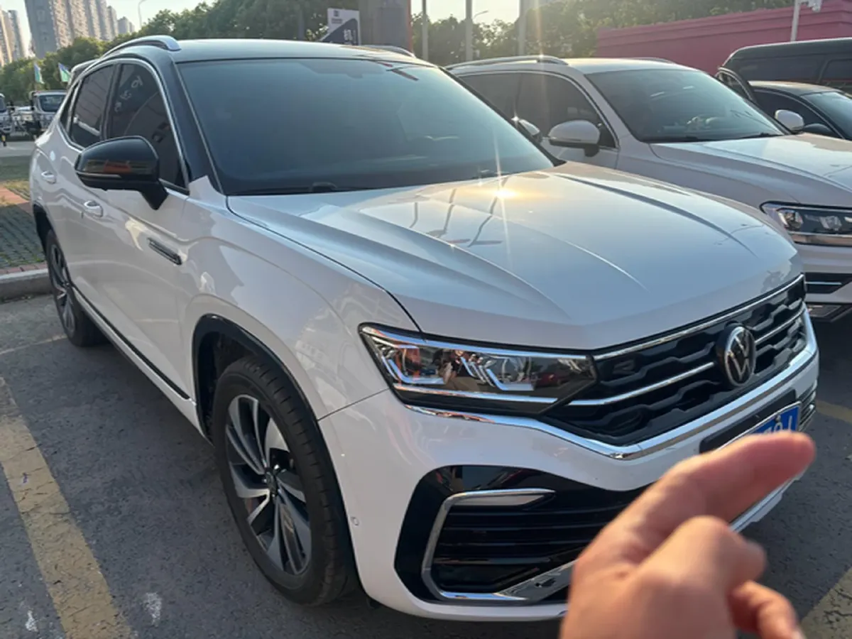 2020 Volkswagen Tayron X 2.0T 186HP L4 7DCT,autocango,china used car exporter,china ev exporter,chinese used car exporter,chinese used ev exporter