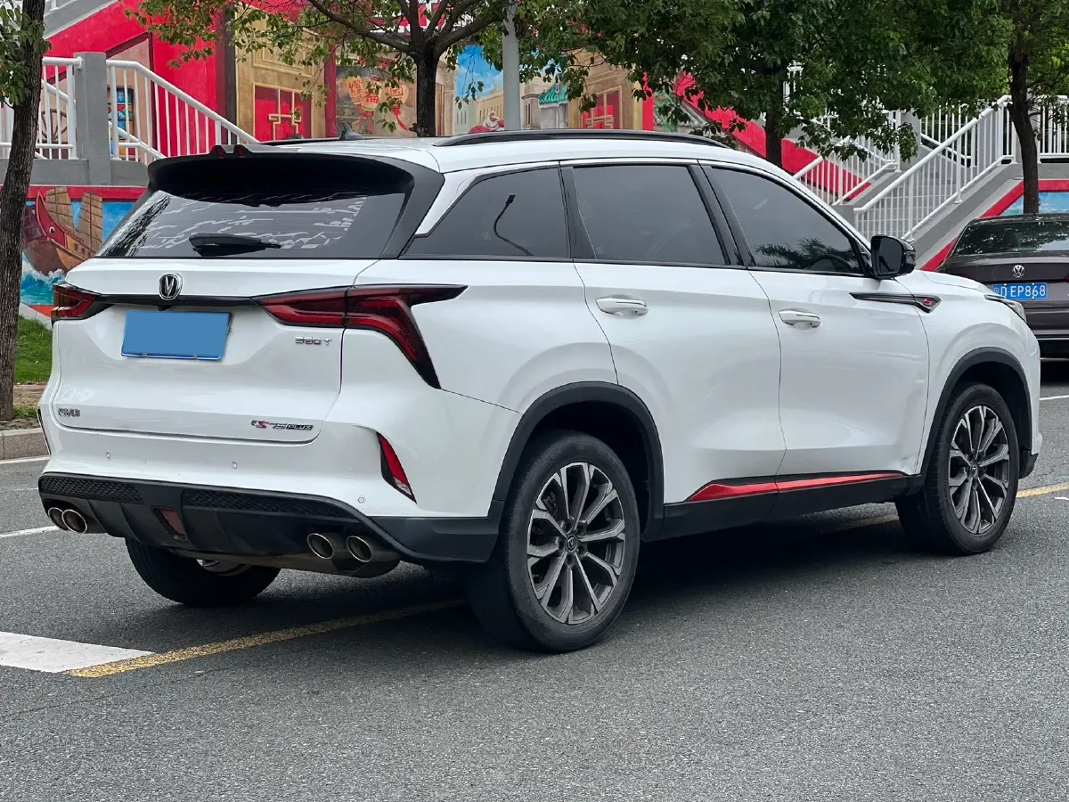 2020 ChangAn CS75 Plus 2.0T 233HP L4 8AT,autocango,china used car exporter,china ev exporter,chinese used car exporter,chinese used ev exporter