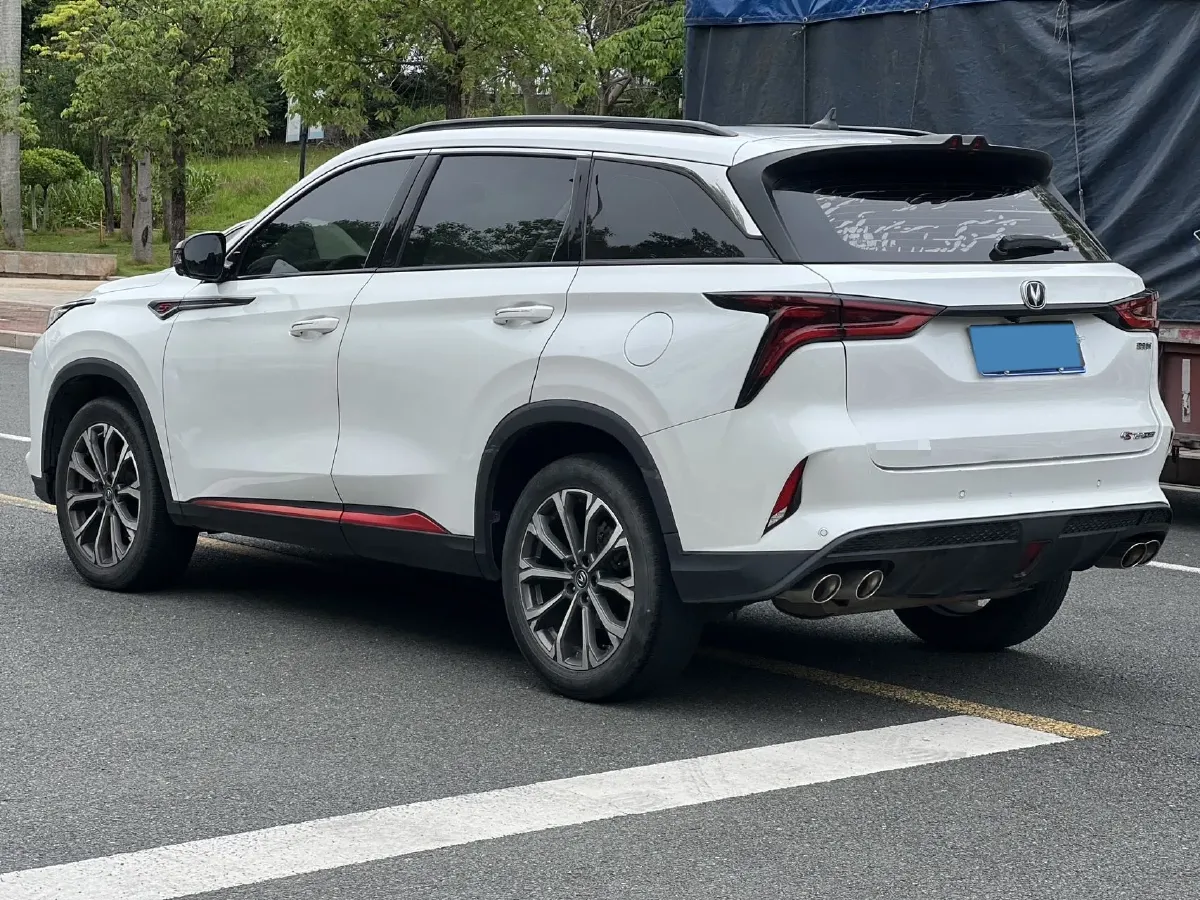 2020 ChangAn CS75 Plus 2.0T 233HP L4 8AT,autocango,china used car exporter,china ev exporter,chinese used car exporter,chinese used ev exporter