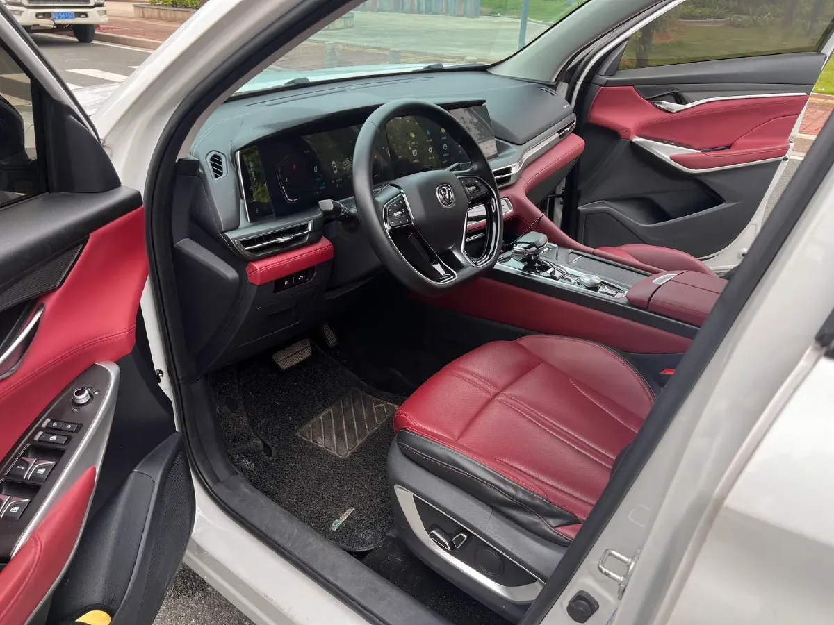 2020 ChangAn CS75 Plus 2.0T 233HP L4 8AT,autocango,china used car exporter,china ev exporter,chinese used car exporter,chinese used ev exporter