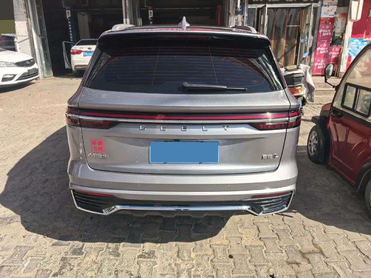 2021 Geely Monjaro 2.0T 218HP L4 7DCT,autocango,china used car exporter,china ev exporter,chinese used car exporter,chinese used ev exporter