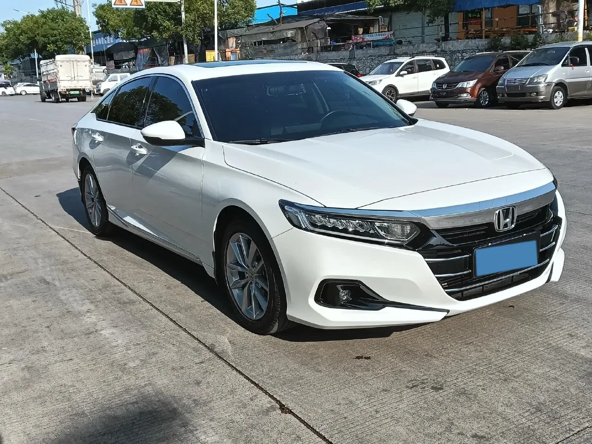 2022 Honda Accord 1.5T 194HP L4 CVT,autocango,china used car exporter,china ev exporter,chinese used car exporter,chinese used ev exporter