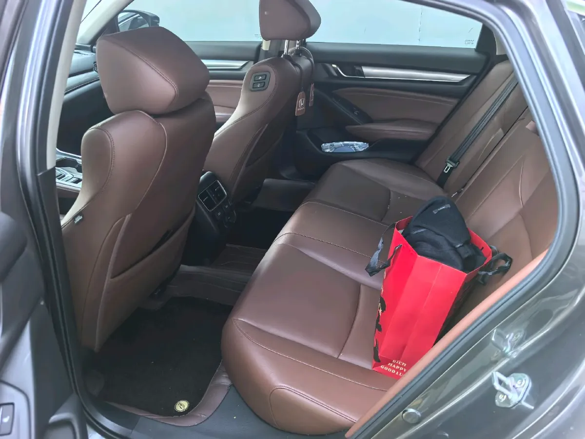 2018 Honda Accord 2.0L 146HP L4 E-CVT Hybrid,autocango,china used car exporter,china ev exporter,chinese used car exporter,chinese used ev exporter