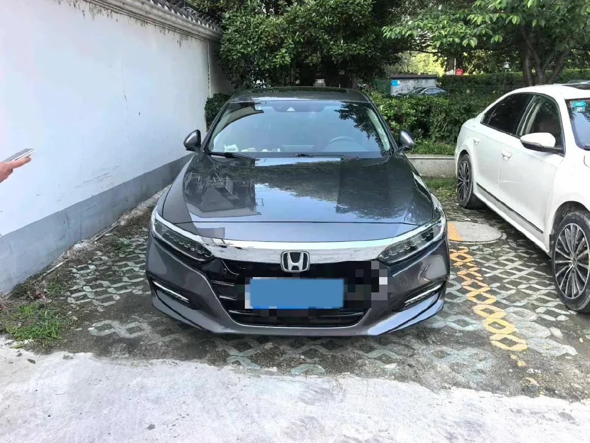 2018 Honda Accord 2.0L 146HP L4 E-CVT Hybrid,autocango,china used car exporter,china ev exporter,chinese used car exporter,chinese used ev exporter