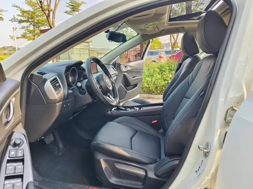 2017 Mazda 3 Axela 1.5L 117HP L4 6AT,autocango,china used car exporter,china ev exporter,chinese used car exporter,chinese used ev exporter