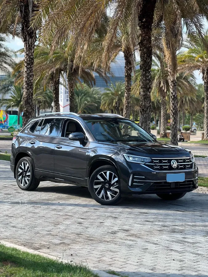 2023 Volkswagen Tayron 2.0T 220HP L4 7DCT,autocango,china used car exporter,china ev exporter,chinese used car exporter,chinese used ev exporter