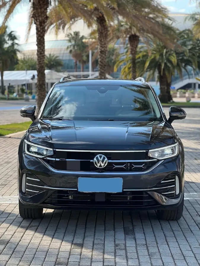 2023 Volkswagen Tayron 2.0T 220HP L4 7DCT,autocango,china used car exporter,china ev exporter,chinese used car exporter,chinese used ev exporter