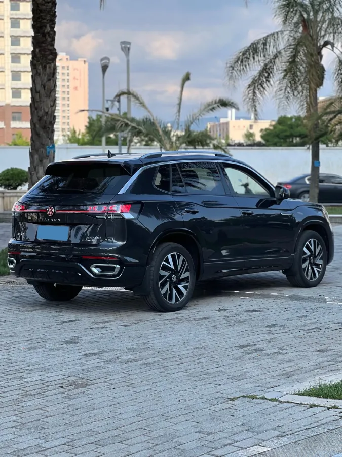 2023 Volkswagen Tayron 2.0T 220HP L4 7DCT,autocango,china used car exporter,china ev exporter,chinese used car exporter,chinese used ev exporter