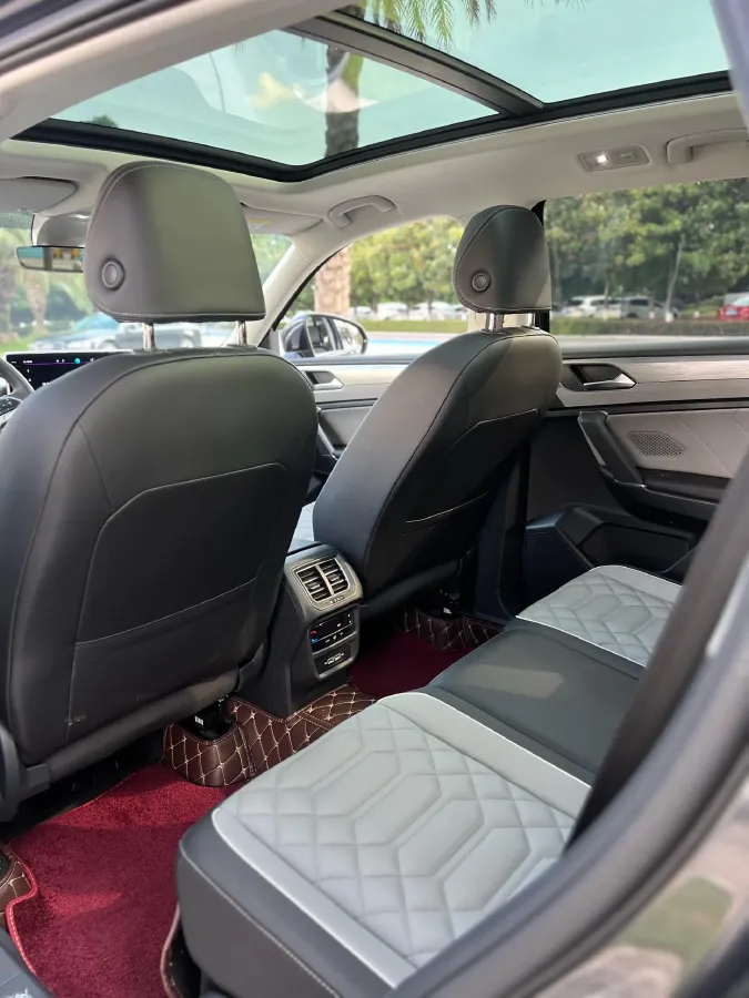 2023 Volkswagen Tayron 2.0T 220HP L4 7DCT,autocango,china used car exporter,china ev exporter,chinese used car exporter,chinese used ev exporter
