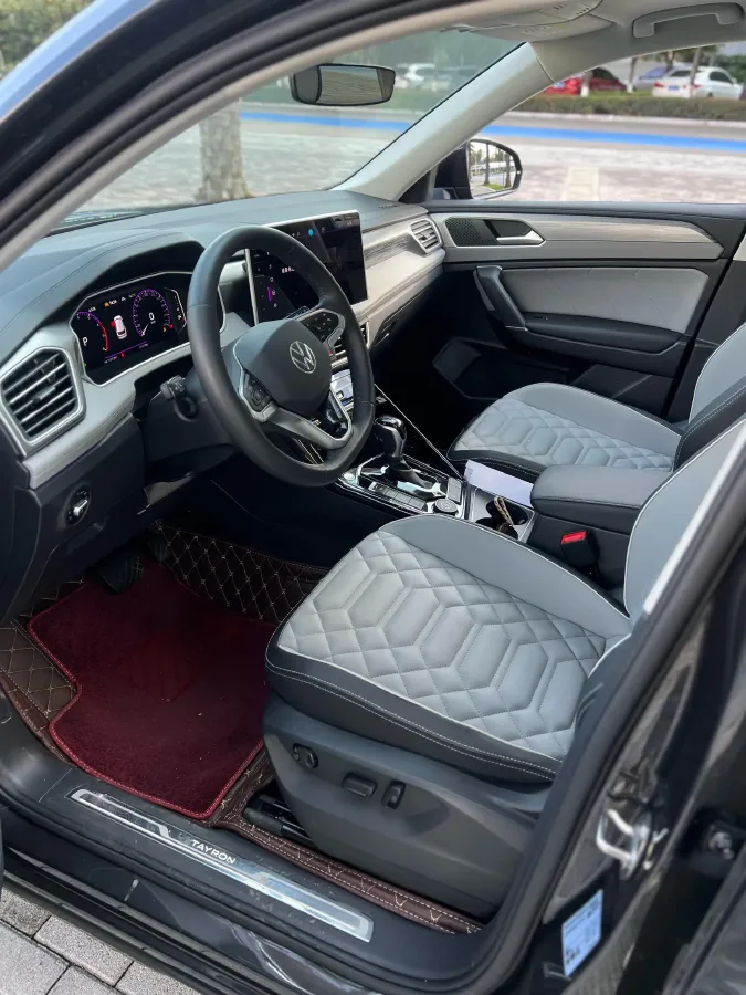 2023 Volkswagen Tayron 2.0T 220HP L4 7DCT,autocango,china used car exporter,china ev exporter,chinese used car exporter,chinese used ev exporter