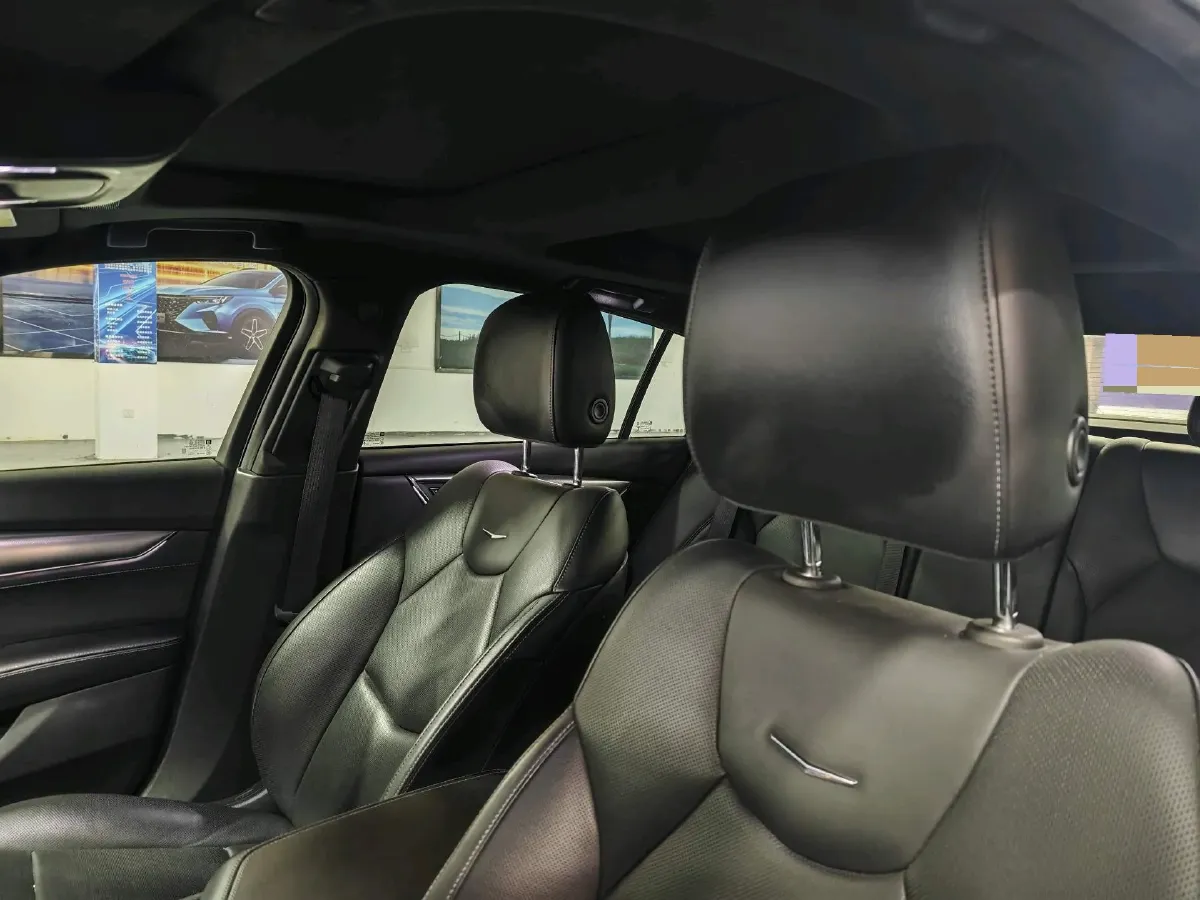 2022 Cadillac CT5 2.0T 237HP L4 10AT,autocango,china used car exporter,china ev exporter,chinese used car exporter,chinese used ev exporter