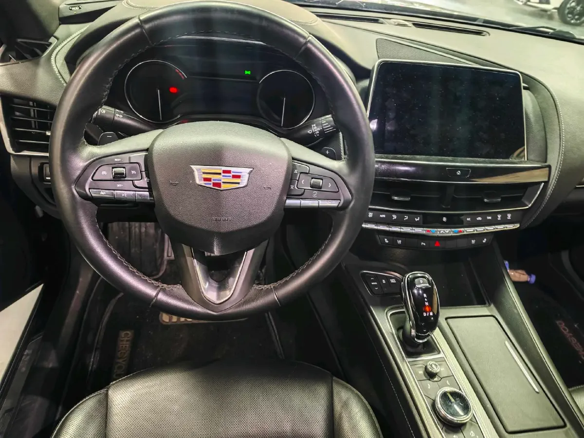 2022 Cadillac CT5 2.0T 237HP L4 10AT,autocango,china used car exporter,china ev exporter,chinese used car exporter,chinese used ev exporter