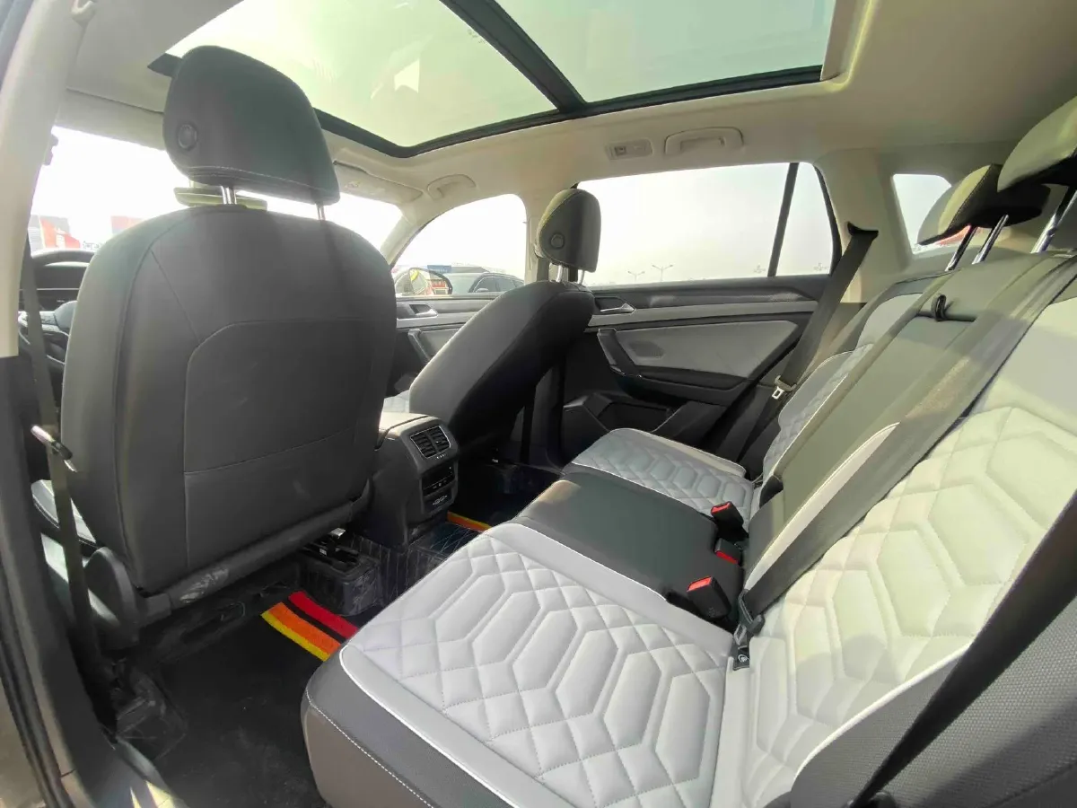 2023 Volkswagen Tayron 2.0T 186HP L4 7DCT,autocango,china used car exporter,china ev exporter,chinese used car exporter,chinese used ev exporter