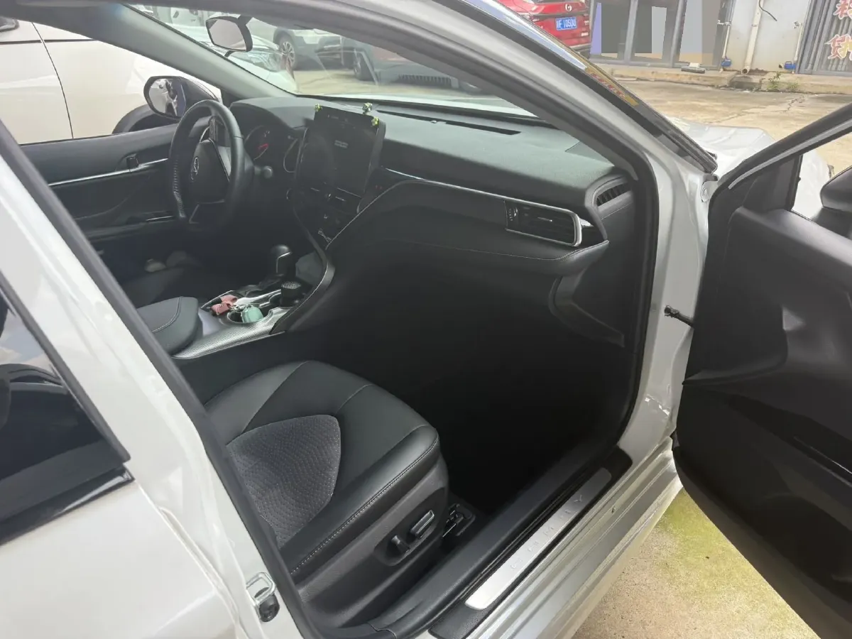 2022 Toyota Camry 2.0L 178HP L4 CVT,autocango,china used car exporter,china ev exporter,chinese used car exporter,chinese used ev exporter