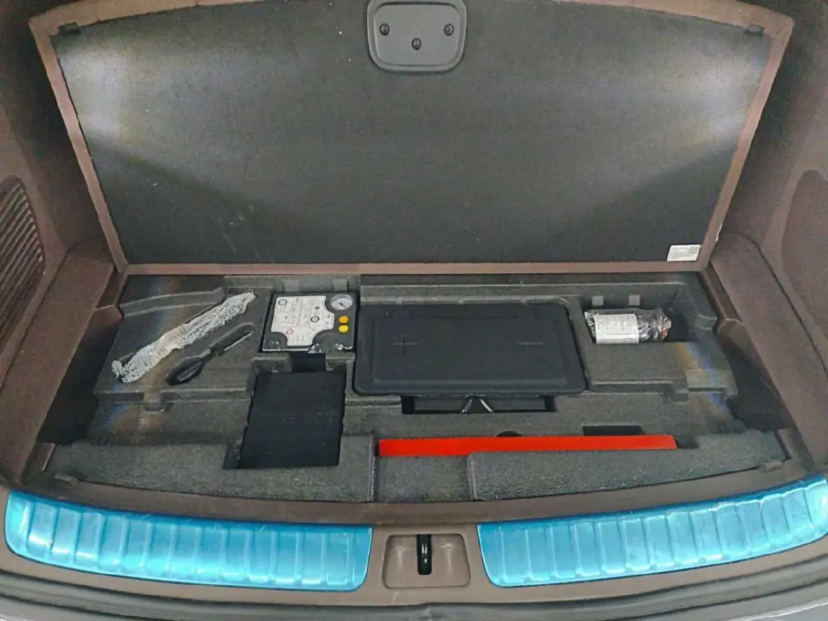 2024 Ford Transit 2.0T 143HP L4 9AT,autocango,china used car exporter,china ev exporter,chinese used car exporter,chinese used ev exporter