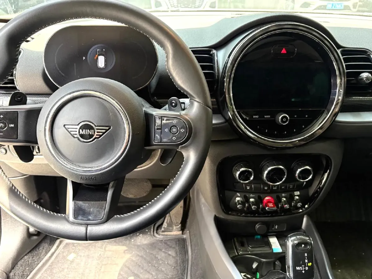2019 MINI MINI 2.0T 192HP L4 7DCT,autocango,china used car exporter,china ev exporter,chinese used car exporter,chinese used ev exporter