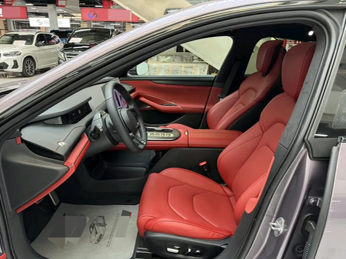 2024 MI SU7 BEV 101KWH,autocango,china used car exporter,china ev exporter,chinese used car exporter,chinese used ev exporter