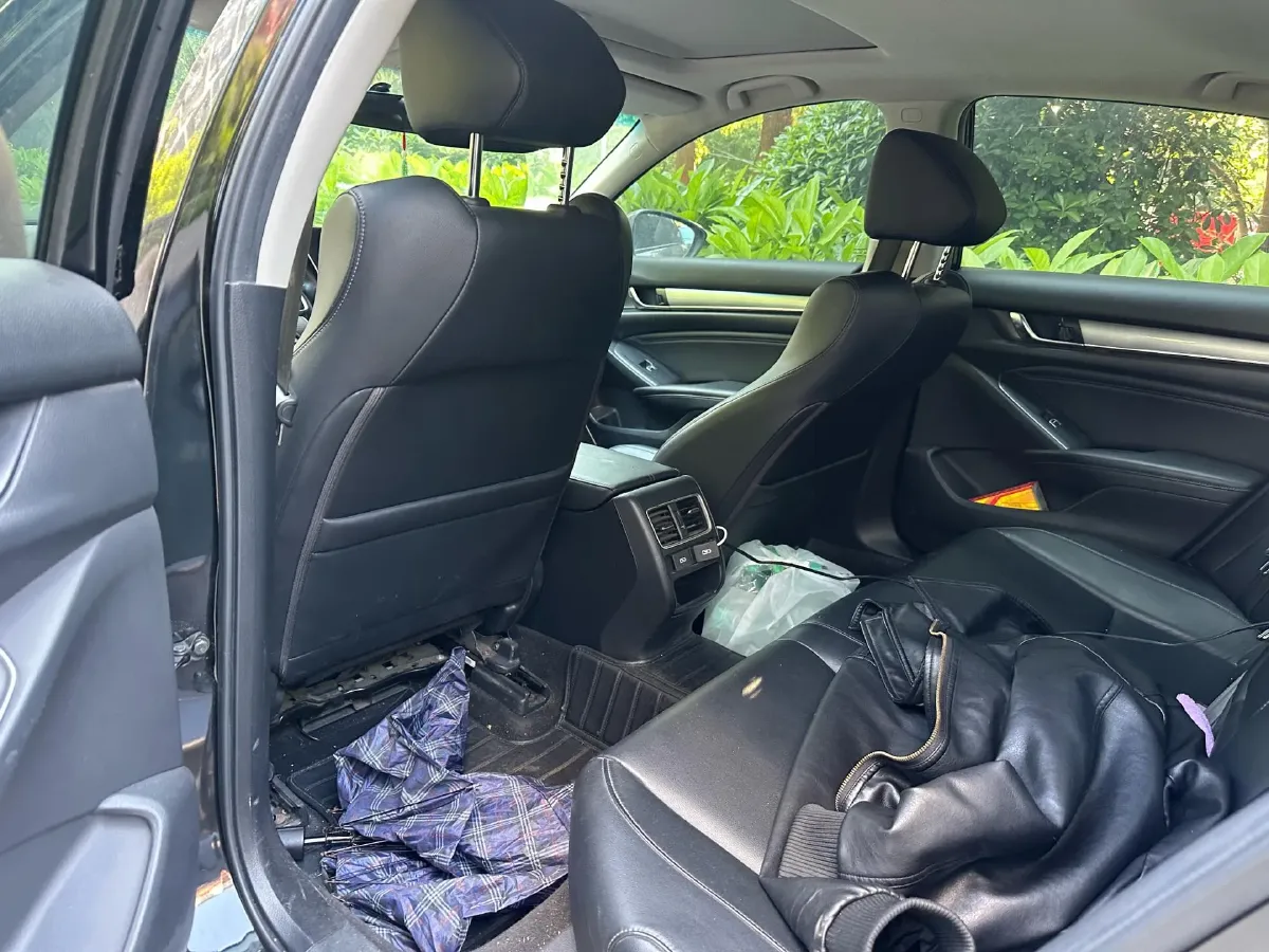 2022 Honda Accord 1.5T 194HP L4 CVT,autocango,china used car exporter,china ev exporter,chinese used car exporter,chinese used ev exporter