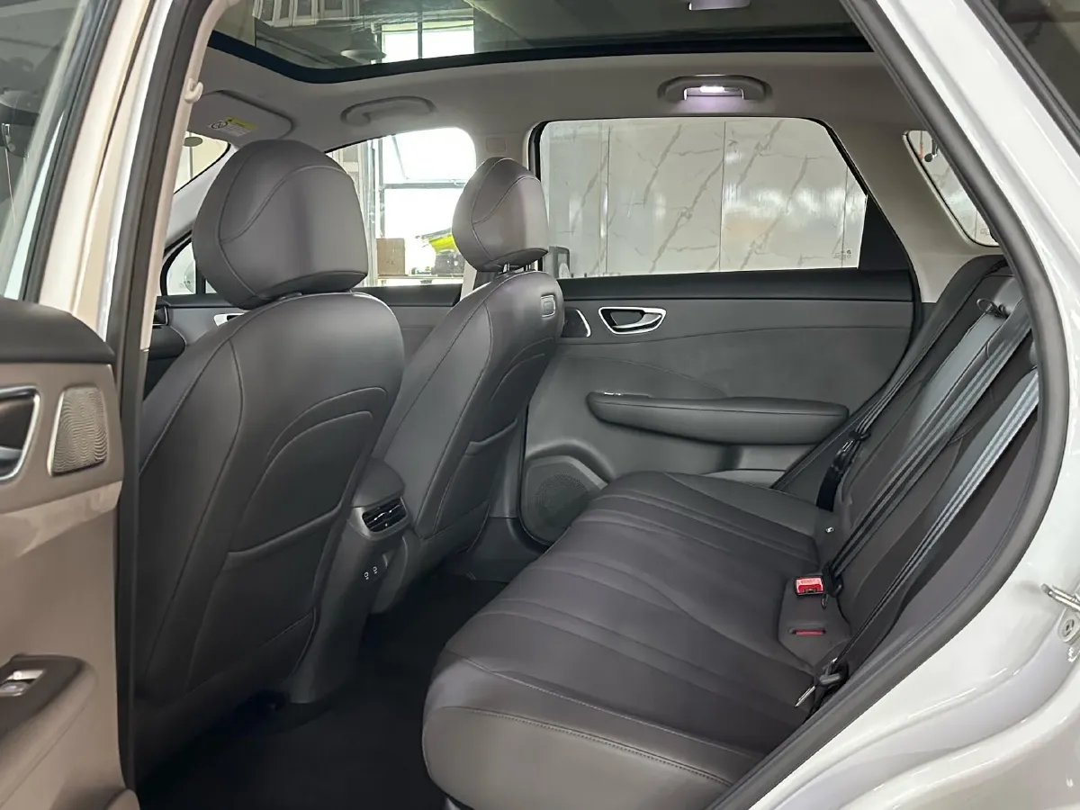 2025 HIMA Shangjie H5 REEV 98HP REEV,autocango,china used car exporter,china ev exporter,chinese used car exporter,chinese used ev exporter