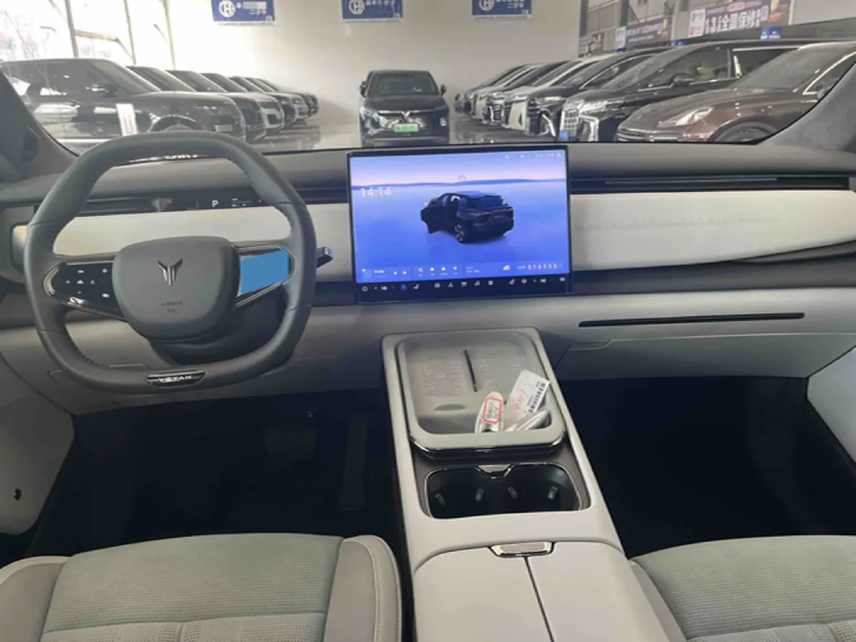 2024 Voyah ZhiYin BEV 79KWH,autocango,china used car exporter,china ev exporter,chinese used car exporter,chinese used ev exporter