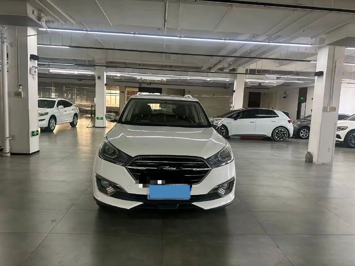 2017 Zotye T300 1.5T 144HP L4 CVT,autocango,china used car exporter,china ev exporter,chinese used car exporter,chinese used ev exporter