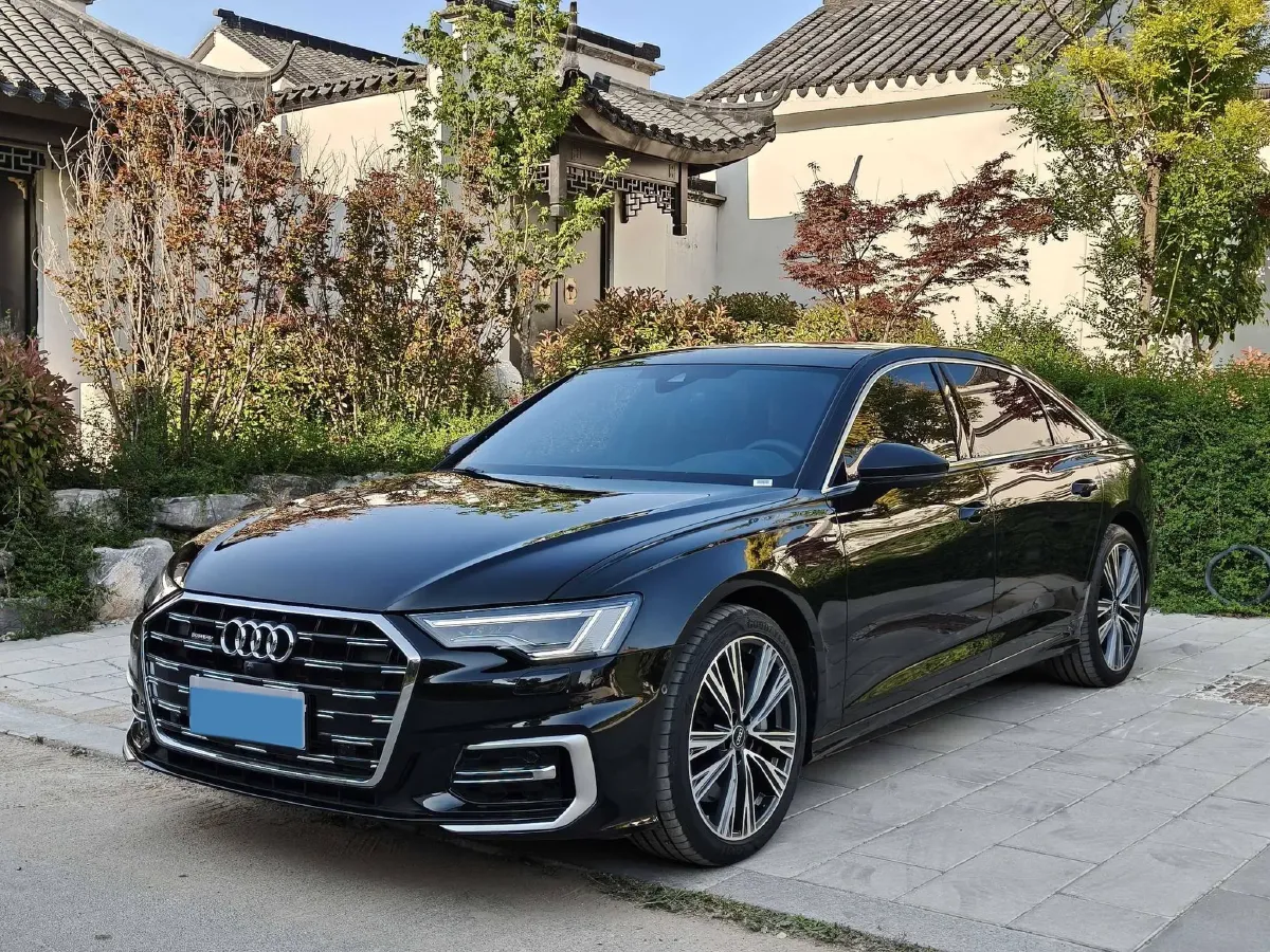 2025 Audi A6L 3.0T 340HP V6 7DCT,autocango,china used car exporter,china ev exporter,chinese used car exporter,chinese used ev exporter