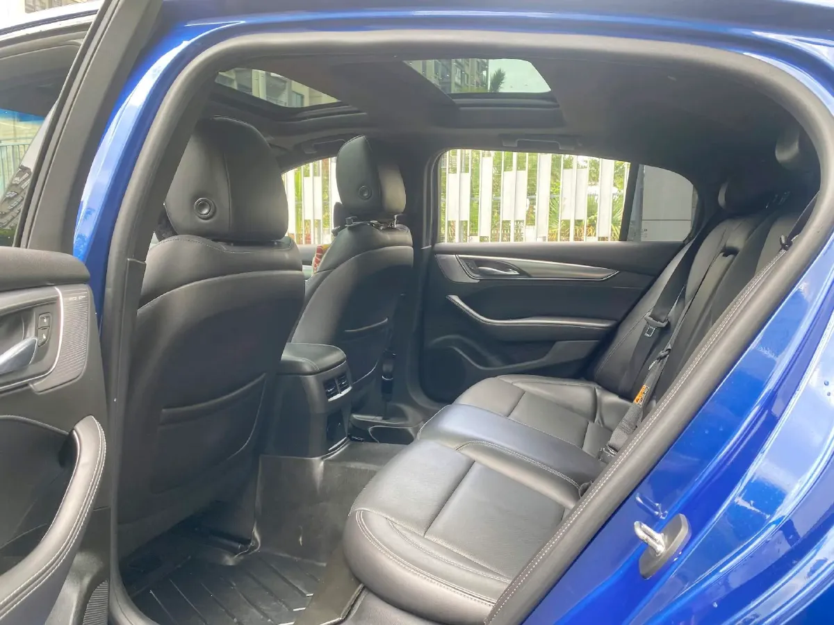 2021 Cadillac CT5 2.0T 237HP L4 10AT,autocango,china used car exporter,china ev exporter,chinese used car exporter,chinese used ev exporter