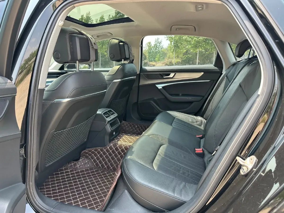 2019 Audi A6L 2.0T 190HP L4 7DCT,autocango,china used car exporter,china ev exporter,chinese used car exporter,chinese used ev exporter