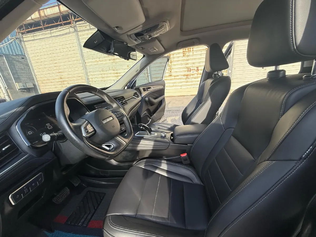 2020 Haval F7 2.0T 224HP L4 7DCT,autocango,china used car exporter,china ev exporter,chinese used car exporter,chinese used ev exporter