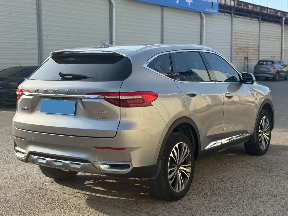 2020 Haval F7 2.0T 224HP L4 7DCT,autocango,china used car exporter,china ev exporter,chinese used car exporter,chinese used ev exporter