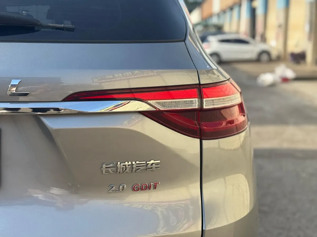 2020 Haval F7 2.0T 224HP L4 7DCT,autocango,china used car exporter,china ev exporter,chinese used car exporter,chinese used ev exporter