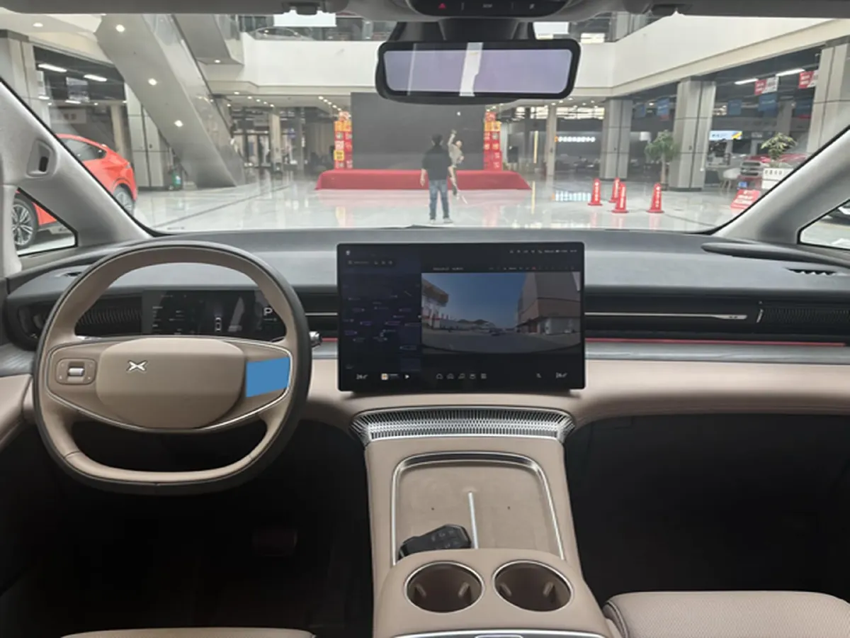 2025 Xpeng X9 BEV,autocango,china used car exporter,china ev exporter,chinese used car exporter,chinese used ev exporter