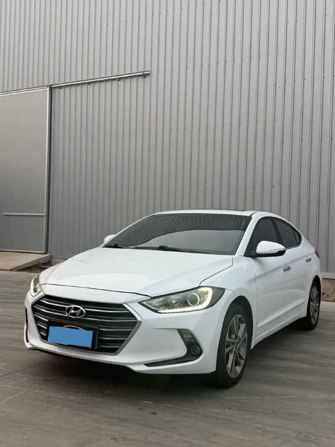 2016 Hyundai Elantra 1.6L 130HP L4 6AT,autocango,china used car exporter,china ev exporter,chinese used car exporter,chinese used ev exporter