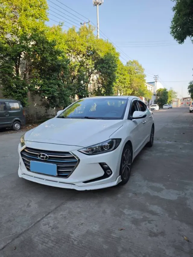 2016 Hyundai Elantra 1.6L 130HP L4 6AT,autocango,china used car exporter,china ev exporter,chinese used car exporter,chinese used ev exporter