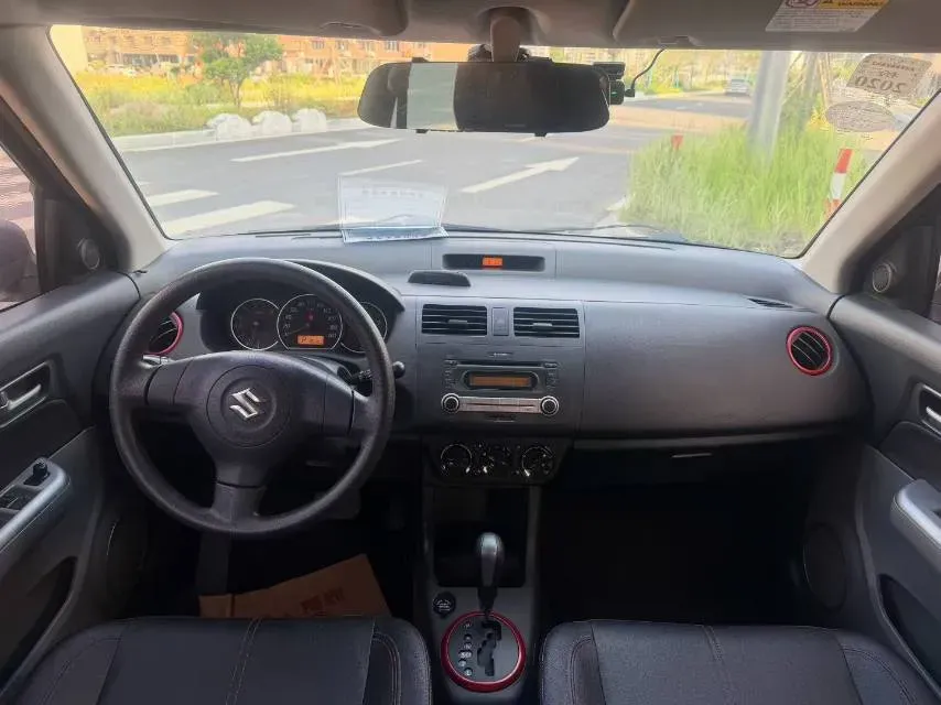 2015 Suzuki Swift 1.5L 103HP L4 4AT,autocango,china used car exporter,china ev exporter,chinese used car exporter,chinese used ev exporter