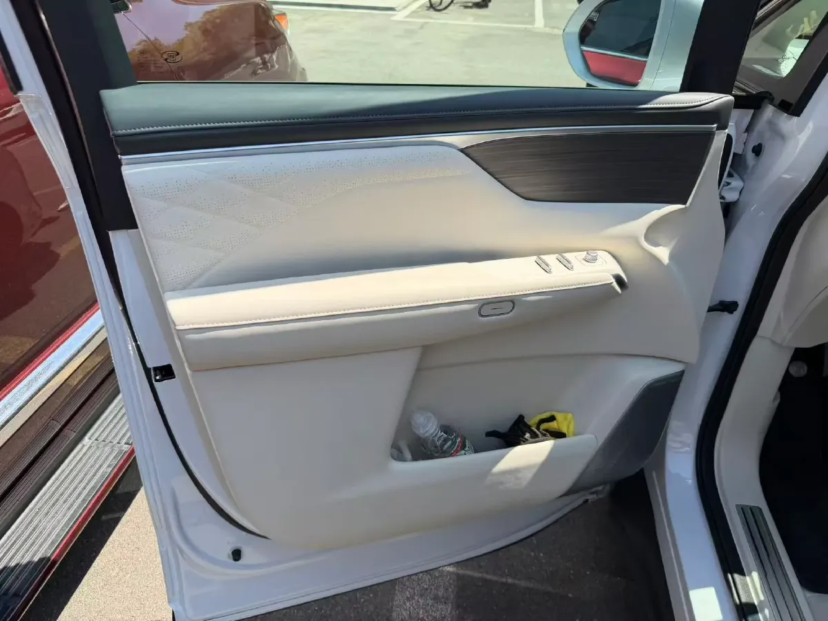 2026 Buick Encasa 1.5T 180HP L4 1DHT PHEV,autocango,china used car exporter,china ev exporter,chinese used car exporter,chinese used ev exporter