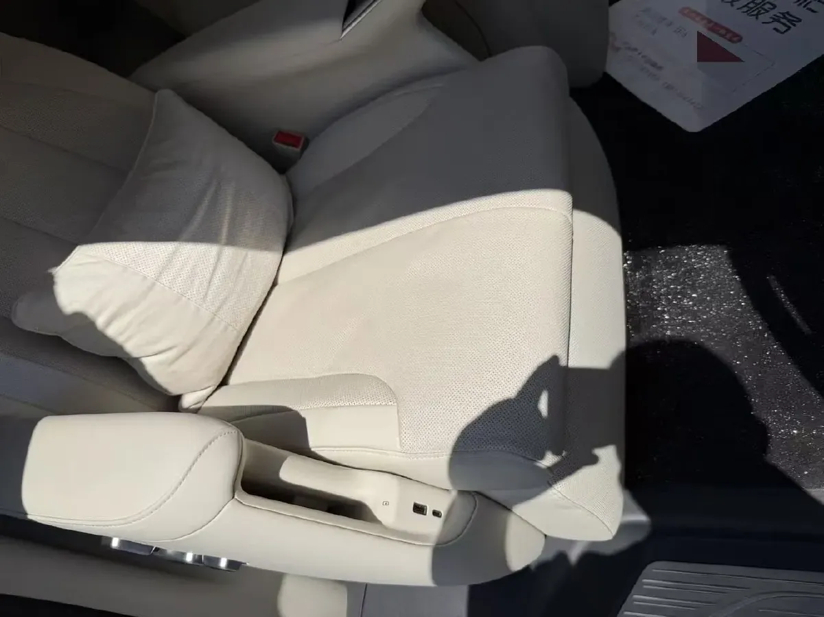 2026 Buick Encasa 1.5T 180HP L4 1DHT PHEV,autocango,china used car exporter,china ev exporter,chinese used car exporter,chinese used ev exporter