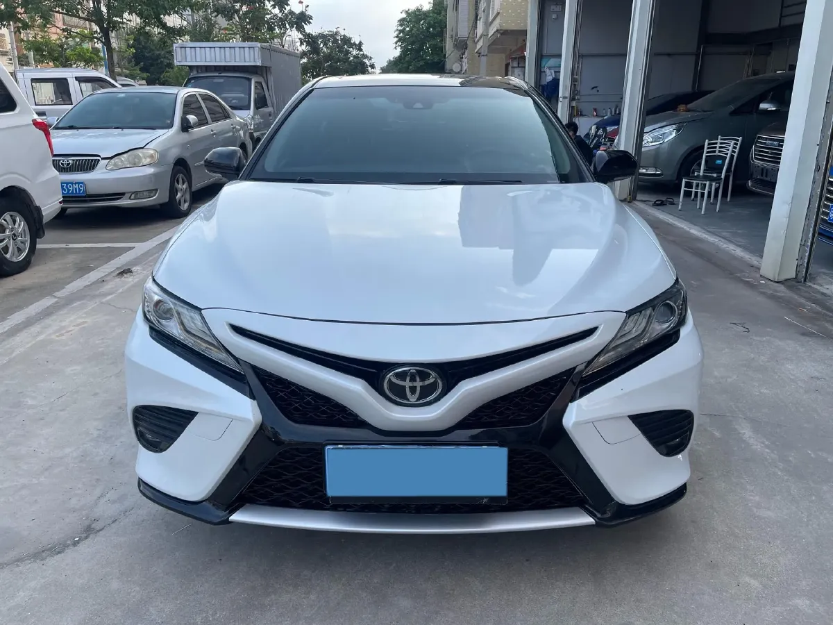 2019 Toyota Camry 2.0L 178HP L4 CVT,autocango,china used car exporter,china ev exporter,chinese used car exporter,chinese used ev exporter