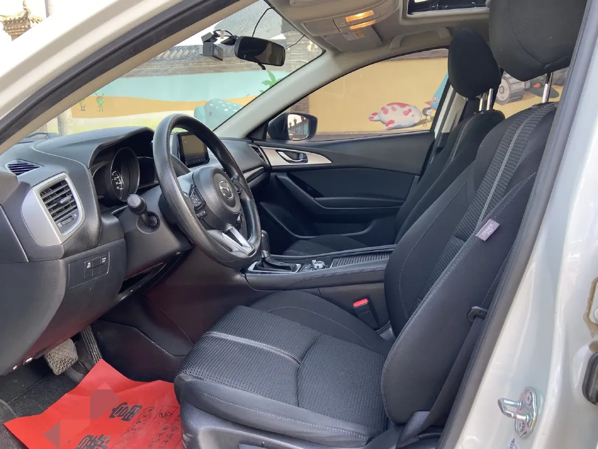 2017 Mazda 3 Axela 1.5L 117HP L4 6AT,autocango,china used car exporter,china ev exporter,chinese used car exporter,chinese used ev exporter