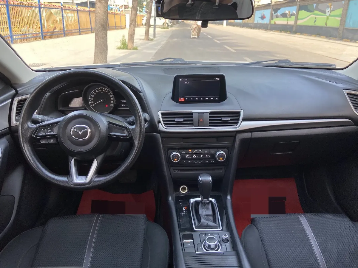 2017 Mazda 3 Axela 1.5L 117HP L4 6AT,autocango,china used car exporter,china ev exporter,chinese used car exporter,chinese used ev exporter