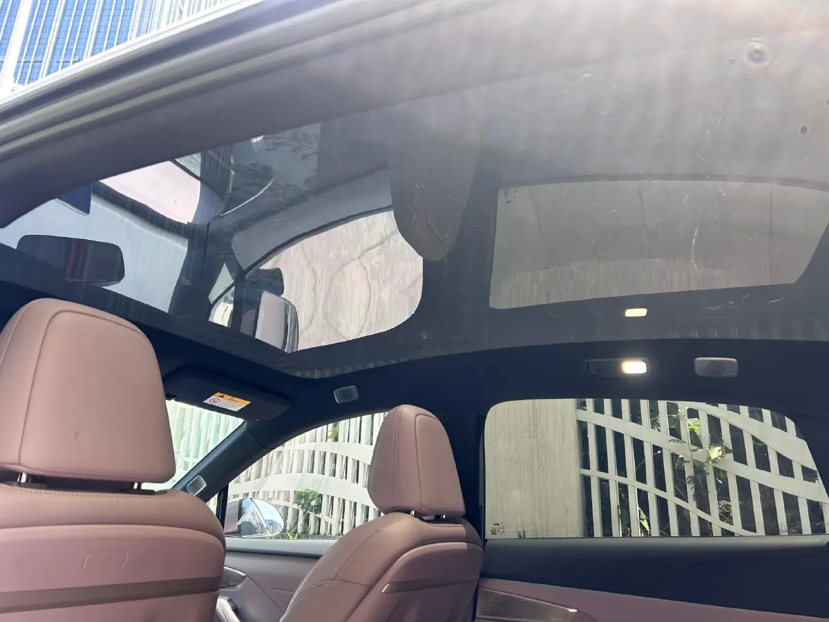 2024 IM L6 BEV 75KWH,autocango,china used car exporter,china ev exporter,chinese used car exporter,chinese used ev exporter