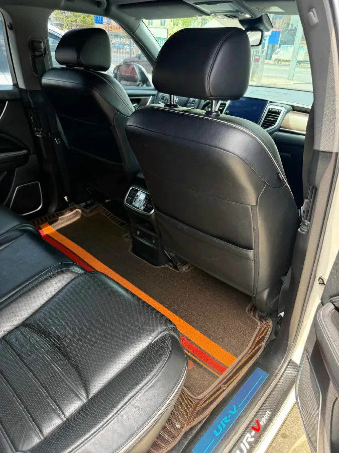 2017 Honda UR-V 1.5T 193HP L4 CVT,autocango,china used car exporter,china ev exporter,chinese used car exporter,chinese used ev exporter